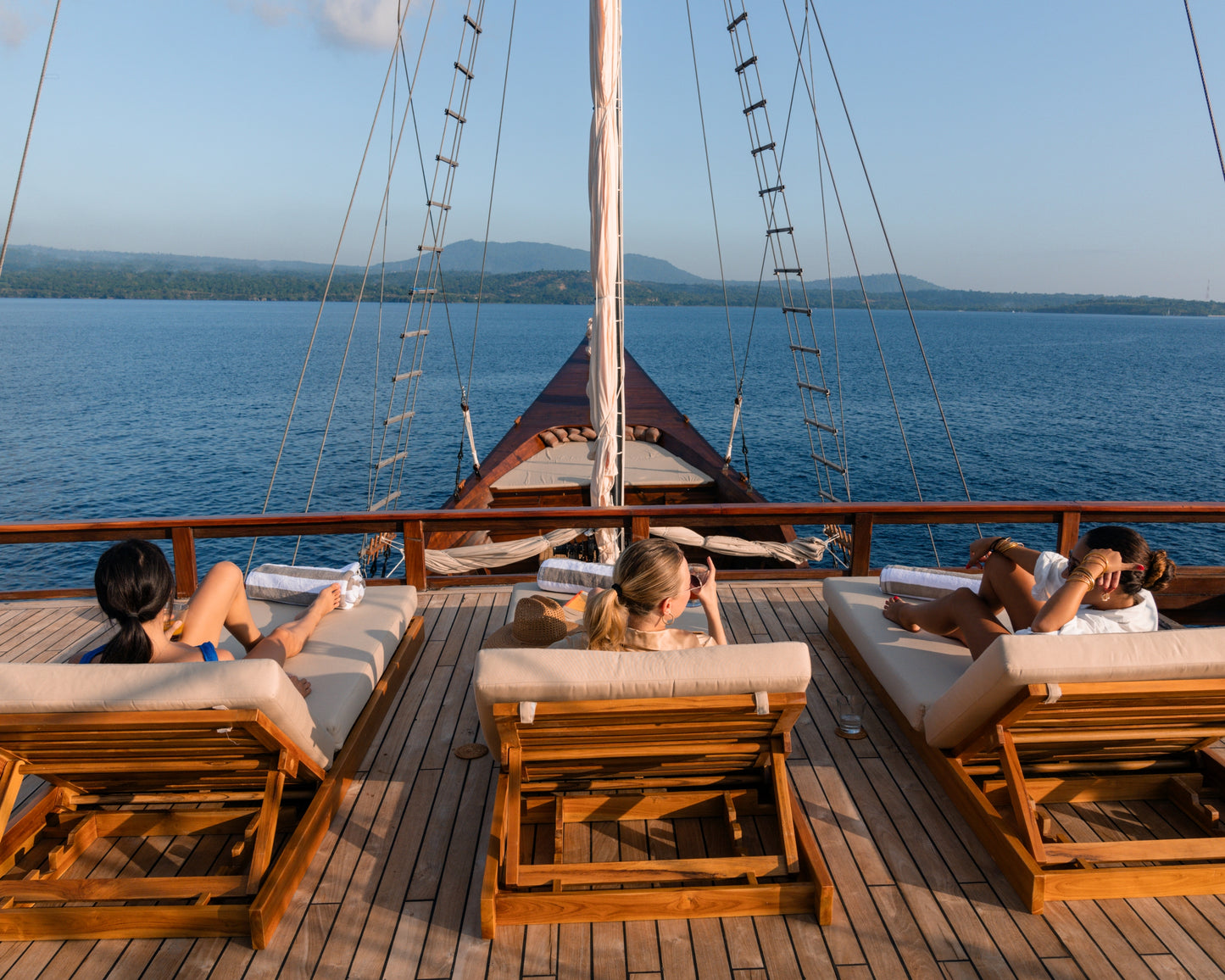 Celestia Luxury Phinisi Yacht Indonesia